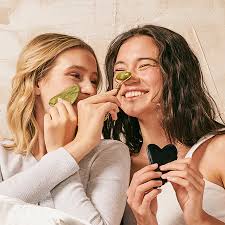 Auréva – Kit de masaje facial natural (Rodillo de jade y Gua Sha)